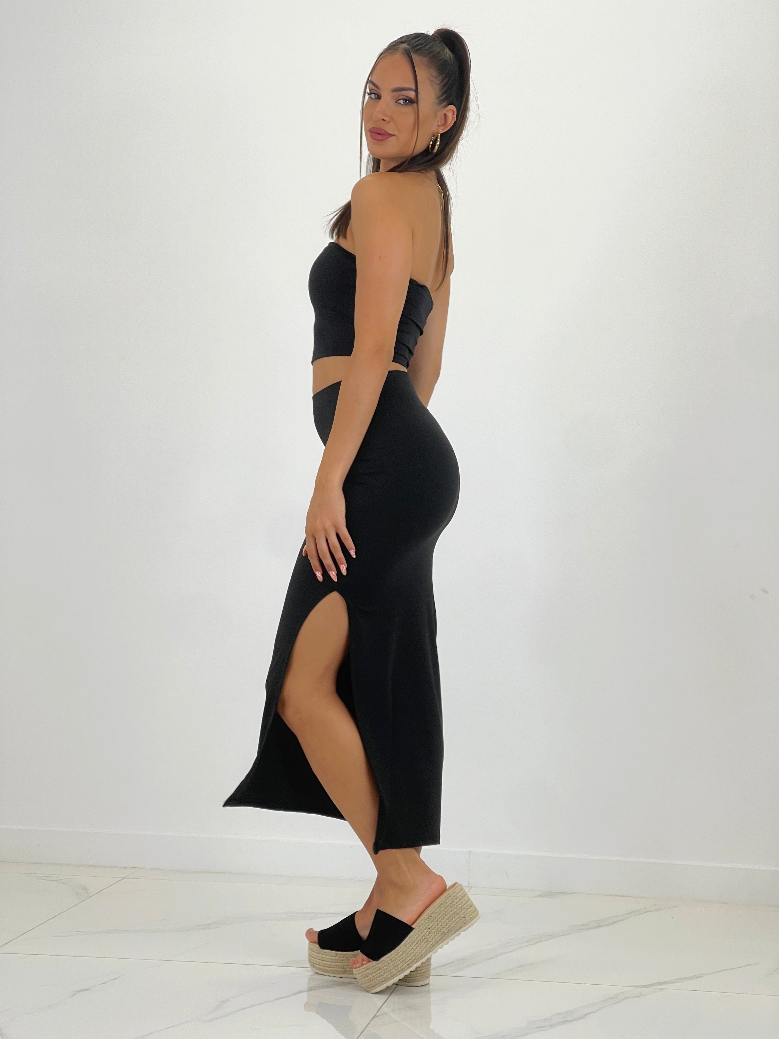 Conjunto top bandeau y falda larga Roma