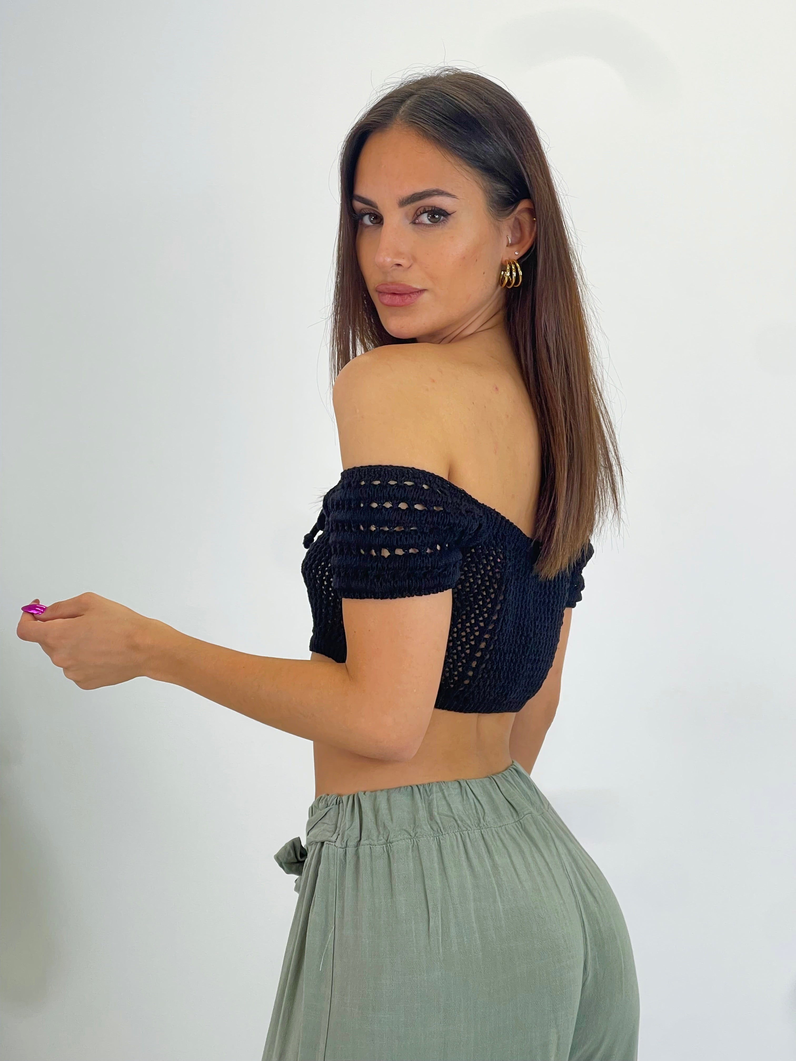 Top croché escote lazada